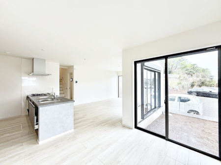 ���̑����� �������ӂƂ����u�ԂɍK����������A�S�n�悢�ꏊ