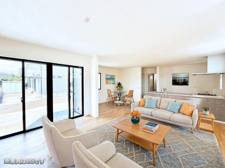 ���r���O ���������R�Ɖ�b�����܂��A�S�n�悢�ЂƂƂ�