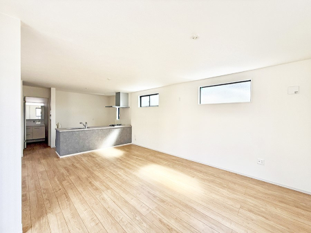 ���r���O ���������C�ɓ���̏ꏊ�ŁA�̂�т�Ƃ������Ԃ�