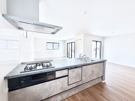 �L�b�`�� �������Ƒ����J��[�߂�A������̂���L�b�`��