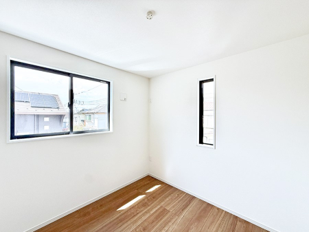 �Q�� ���������̔z�u��ʋC���̗ǂ��݌v�ŕ����̋�C�������炸�A��ɐV�N�ȋ�C������܂�