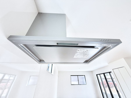 ���̑����� �ݔ����������̏��C����������C��ɗU������A�����I�ɔr�����ł��܂��B