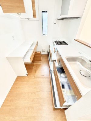 �L�b�`�� ���������y���݂ƐH�ׂ�K����͂���L�b�`��