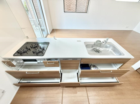 �L�b�`�� �������A�C�f�A�L����A�N���G�C�e�B�u�ȗ������