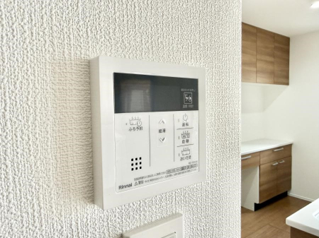 ���̑����� �ݔ��������C�œǏ��┼�g��������ȂǁA�������Ԃ��������ɂ��������@�\�ł��B