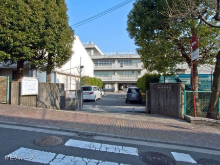 ���ӊ� ���w�Z 1420m ���l�s���������w�Z