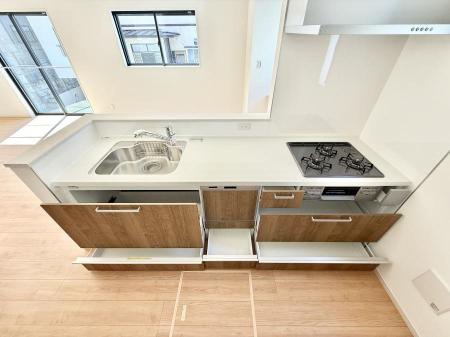 �L�b�`�� �������Ƒ����J��[�߂�A������̂���L�b�`��