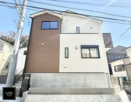 ���n�O�ώʐ^ �O�ρ��V������炵���n�܂�ꏊ�ŁA�Ƒ����J��[�߂�