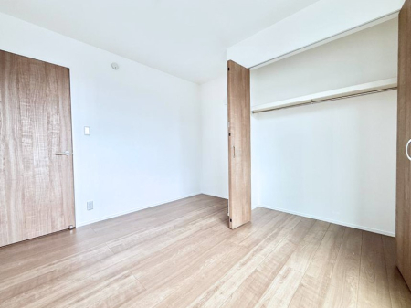 �q������ �������v���C�x�[�g��ԂƂ��ĐÂ��ŗ�������������񋟂��Ă���܂�