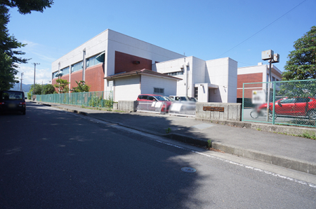 ���ӊ� ���w�Z 1600m �J�������������w�Z