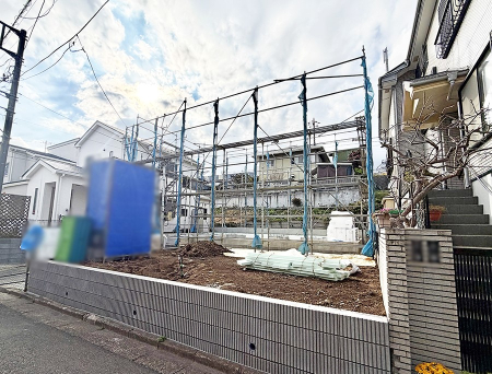 ���n�O�ώʐ^ �O�ρ��V������炵���n�܂�ꏊ�ŁA�Ƒ����J��[�߂�