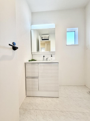 ���ʑ�E���ʏ� �������������Ő������̂�����ʏ�