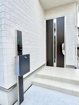 ���� �O�ρ� �V���v���Ŕ������A�Z�܂��̑���ۂ��ʂ錺�ւł�