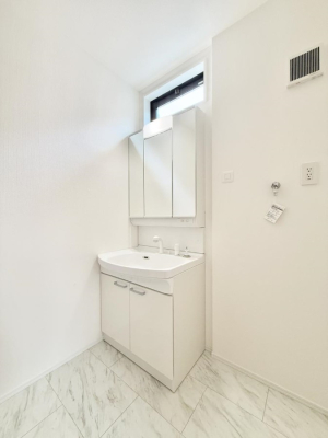 ���ʑ�E���ʏ� �������������Ő������̂�����ʏ�