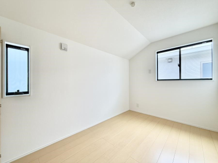 ���̑����� �������D��ŉ��₩�Ȏ��Ԃ��������