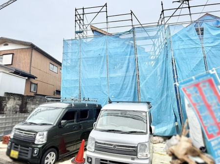 ���n�O�ώʐ^ �O�ρ��V������炵���n�܂�ꏊ�ŁA�Ƒ����J��[�߂�