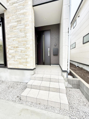 ���� �O�ρ� �V���v���Ŕ������A�Z�܂��̑���ۂ��ʂ錺�ւł�