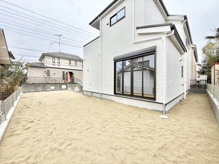 ���̑� �O�ρ��~�n���ɂ�Ƃ肠��΂̃X�y�[�X������A���₩�ȕ��͋C�ł�