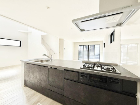 �L�b�`�� �������Ƒ����J��[�߂�A������̂���L�b�`��