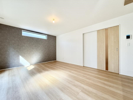 ���r���O �������V���v���������ґ�A��؂Ȑl�Ɖ߂����S���قǂ�����