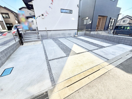  �O�ρ��J�[�X�y�[�X�L