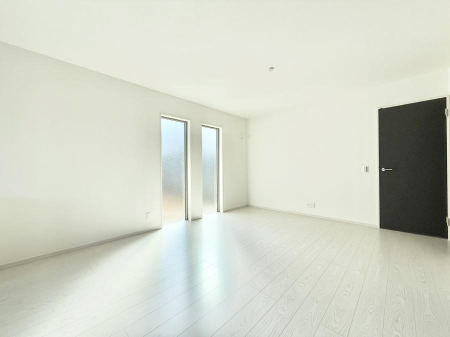 ���r���O �������V���v���������ґ�A��؂Ȑl�Ɖ߂����S���قǂ�����