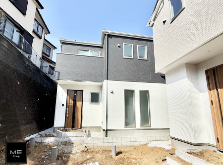 ���n�O�ώʐ^ �O�ρ��V������炵���n�܂�ꏊ�ŁA�Ƒ����J��[�߂�