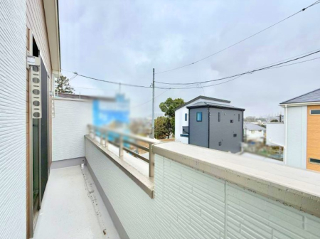 �o���R�j�[ ������ �G�߂̈ڂ낢����������J���I�ȋ�Ԃł�