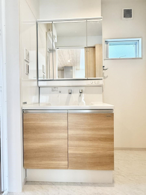 ���ʑ�E���ʏ� ����