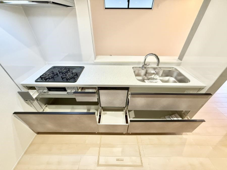 �L�b�`�� �������A�C�f�A�L����A�N���G�C�e�B�u�ȗ������