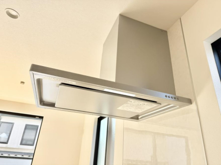 ���̑����� �ݔ����������̏��C����������C��ɗU������A�����I�ɔr�����ł��܂��B