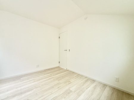 �q������ �������Ƌ�⃌�C�A�E�g�����R�ɔz�u�ł��邽�ߎg�����肪�ǂ����K�ɉ߂����܂�