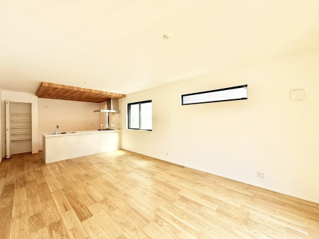 ���r���O �������S���������ꏊ�A�������߂����郊�r���O