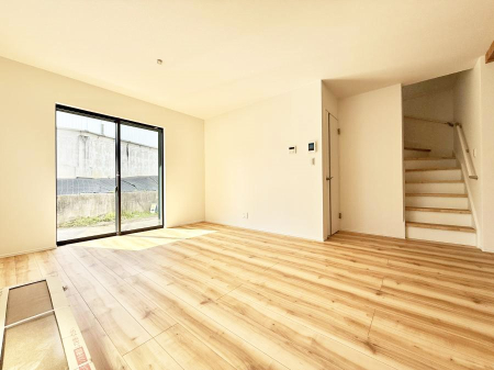 ���̑����� �������Ƒ��̏Ί炪���ӂ��A���났�̋��