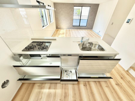 �L�b�`�� �������Ƒ����J��[�߂�A������̂���L�b�`��