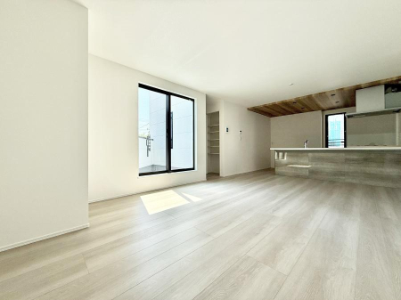 ���r���O �������S���������ꏊ�A�������߂����郊�r���O