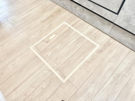 ���̑����� �ݔ����B�ꂽ���[�X�y�[�X�ŉƑS�̂��X�b�L��