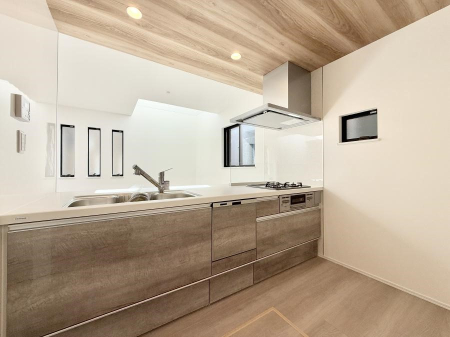 �L�b�`�� ���������������̖��@��������A���ʂȃL�b�`��