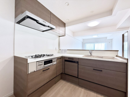 �L�b�`�� �����������������Ԃ����܂��A�Ί炠�ӂ��L�b�`��