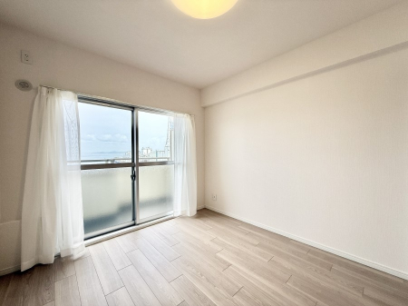 �q������ �����������̍D�݂ɍ��킹���C���e���A�𐮂��₷�����𔽉f�ł���ꏊ�ł�