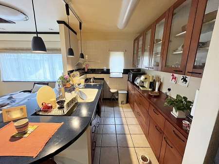 �L�b�`�� �����������������Ɗy�����Ȃ�A���K�ȃL�b�`�����