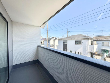 �o���R�j�[ ������ �G�߂̈ڂ낢����������J���I�ȋ�Ԃł�