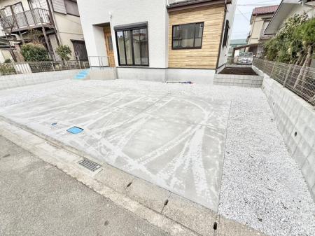  �O�ρ����K�Ȓ��ԃX�y�[�X�ň��S