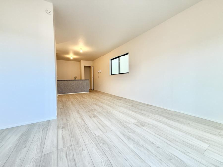 ���r���O ���������R�Ɖ�b�����܂��A�S�n�悢�ЂƂƂ�