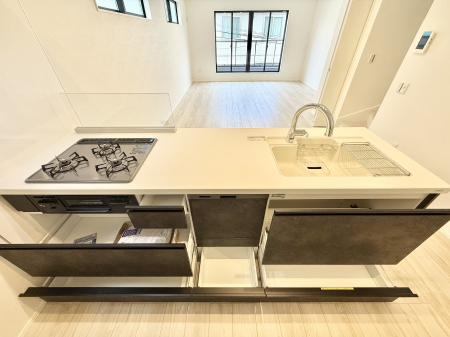 �L�b�`�� �����������������Ɗy�����Ȃ�A���K�ȃL�b�`�����