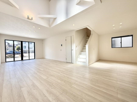 ���r���O ���������ƕ���������A�����b�N�X�ł�����