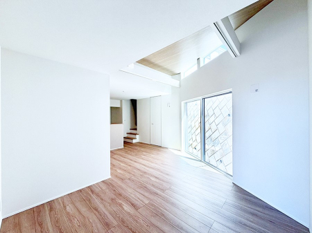 ���r���O �������Ƒ��̎��Ԃ��ʂ�A���K�Ŗ��������