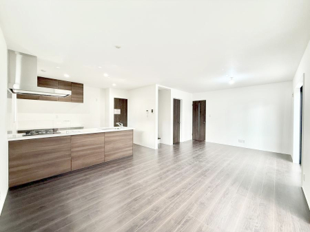 ���̑����� �������Ƒ��̏Ί炪���ӂ��A���났�̋��