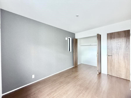 �Q�� ���������̔z�u��ʋC���̗ǂ��݌v�ŕ����̋�C�������炸�A��ɐV�N�ȋ�C������܂�