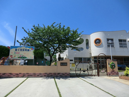 ���ӊ� �c�t���E�ۈ牀 1200m �x�m���ۈ牀